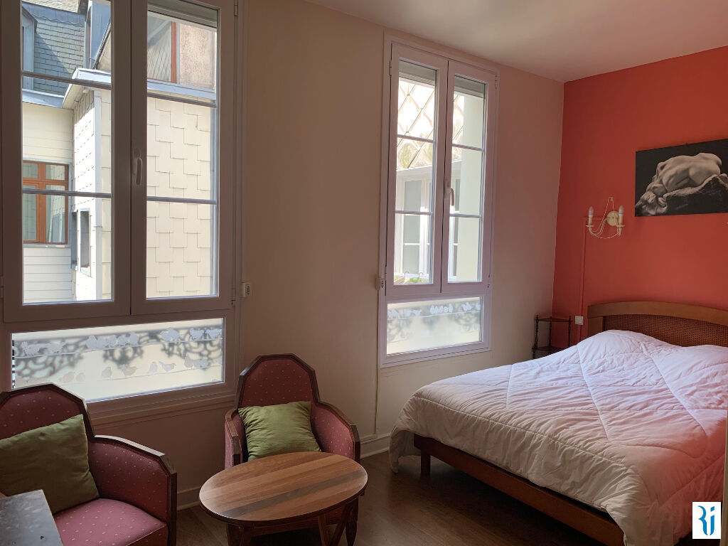 Agence immobilière de  Cabinet LEROUX - Cabinet LEROUX 
