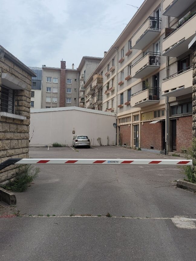 PARKING ROUEN GAUCHE