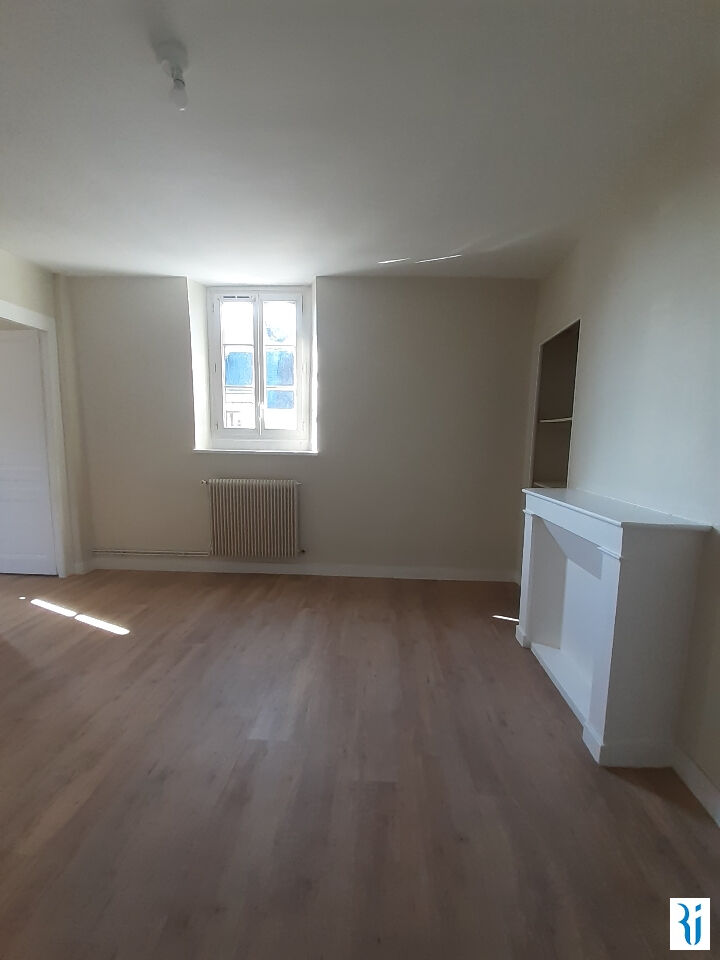 Photo PONT DE L'ARCHE 3 pièces image 2/6