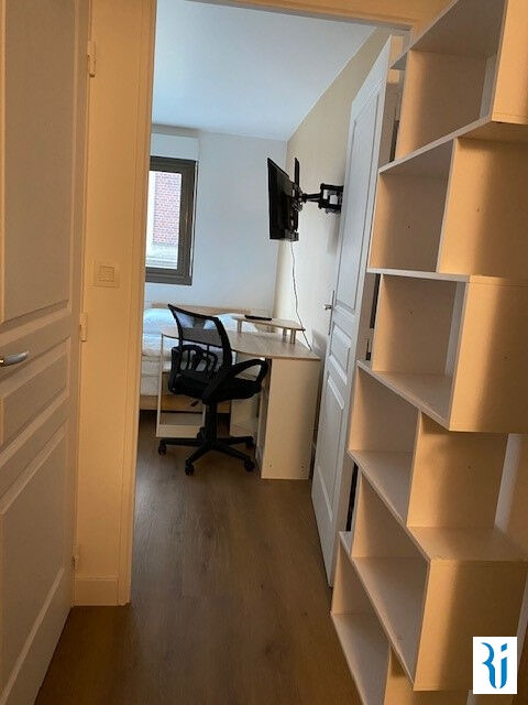 Photo STUDIO RECENT MEUBLE - GARE image 2/3