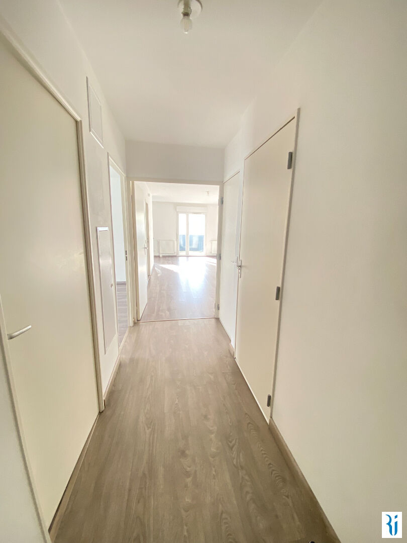 Photo F4 PETIT QUEVILLY (76140) 2 rue Maryse Bastié Résidence HARMONII image 6/6