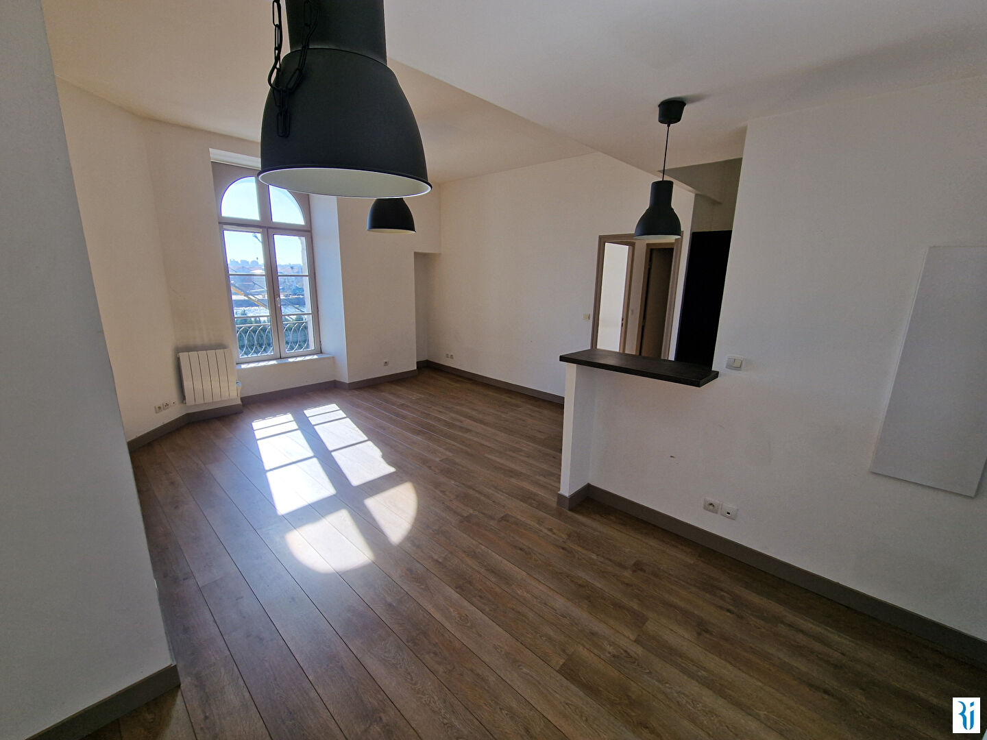 Photo Appartement Canteleu 2 pièce(s) 49.1 m2 + 1 place de stationnement image 3/6