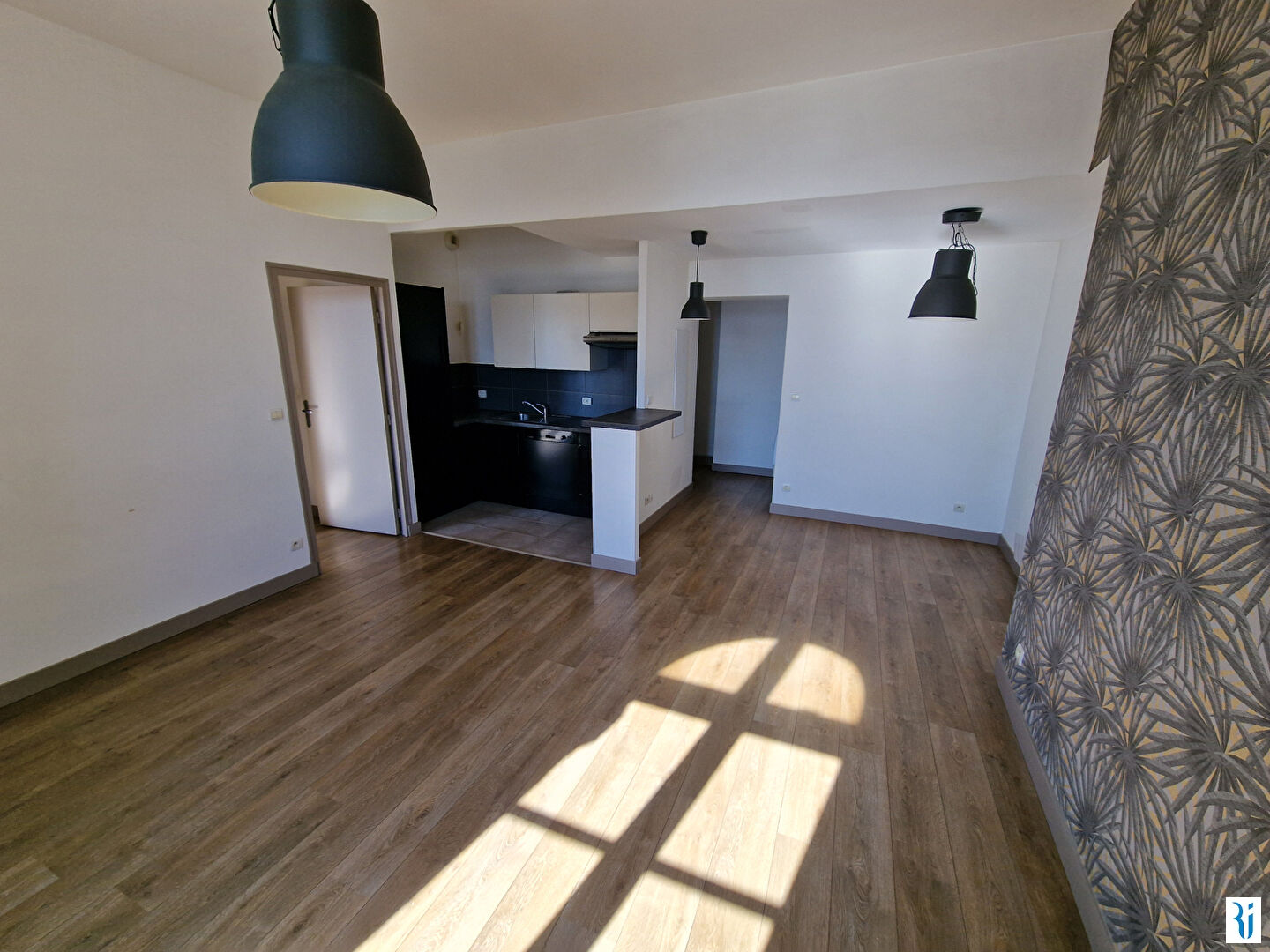 Photo Appartement Canteleu 2 pièce(s) 49.1 m2 + 1 place de stationnement image 5/6