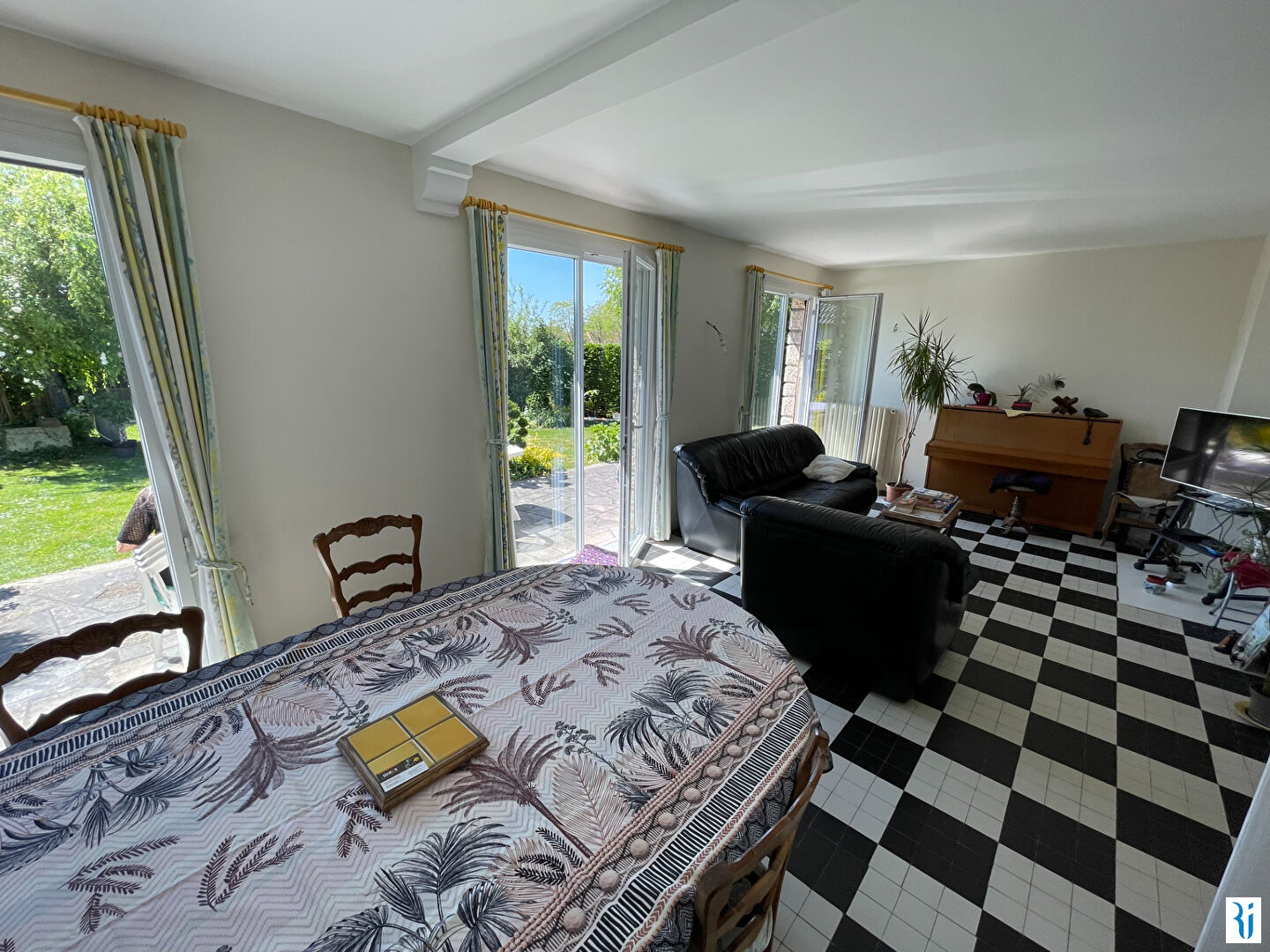 Photo BONSECOURS - Maison individuelle (5 chambres) d'environ 133 m² avec sous-sol complet image 6/6