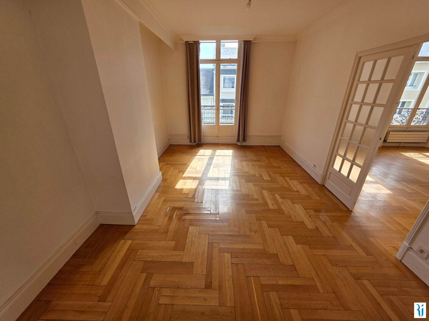 Photo Appartement Rouen 4 pièce(s) 119.56 m2 image 5/6