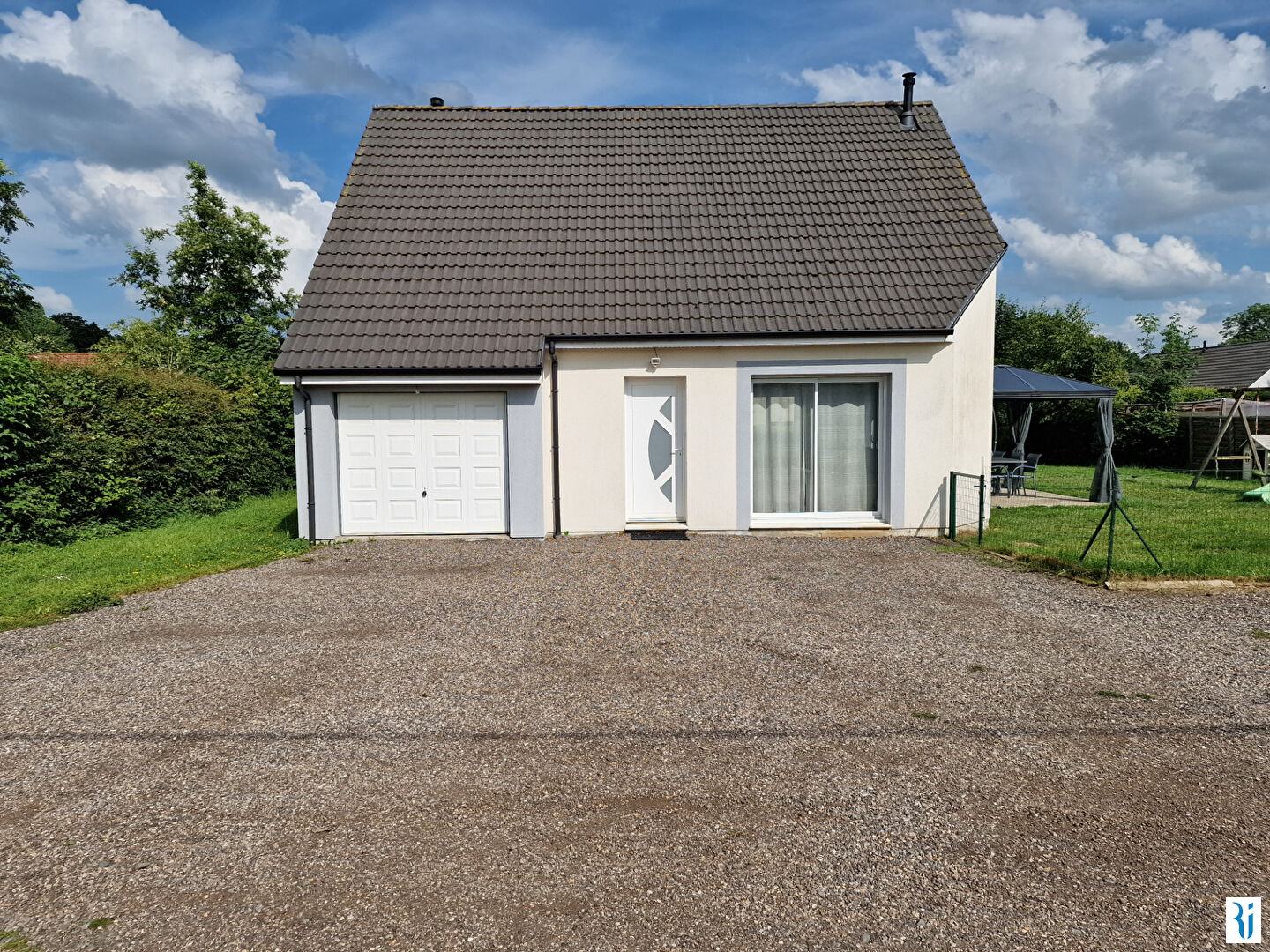 Agence immobilière de Cabinet Lintot et Associés - Ventes et Locations