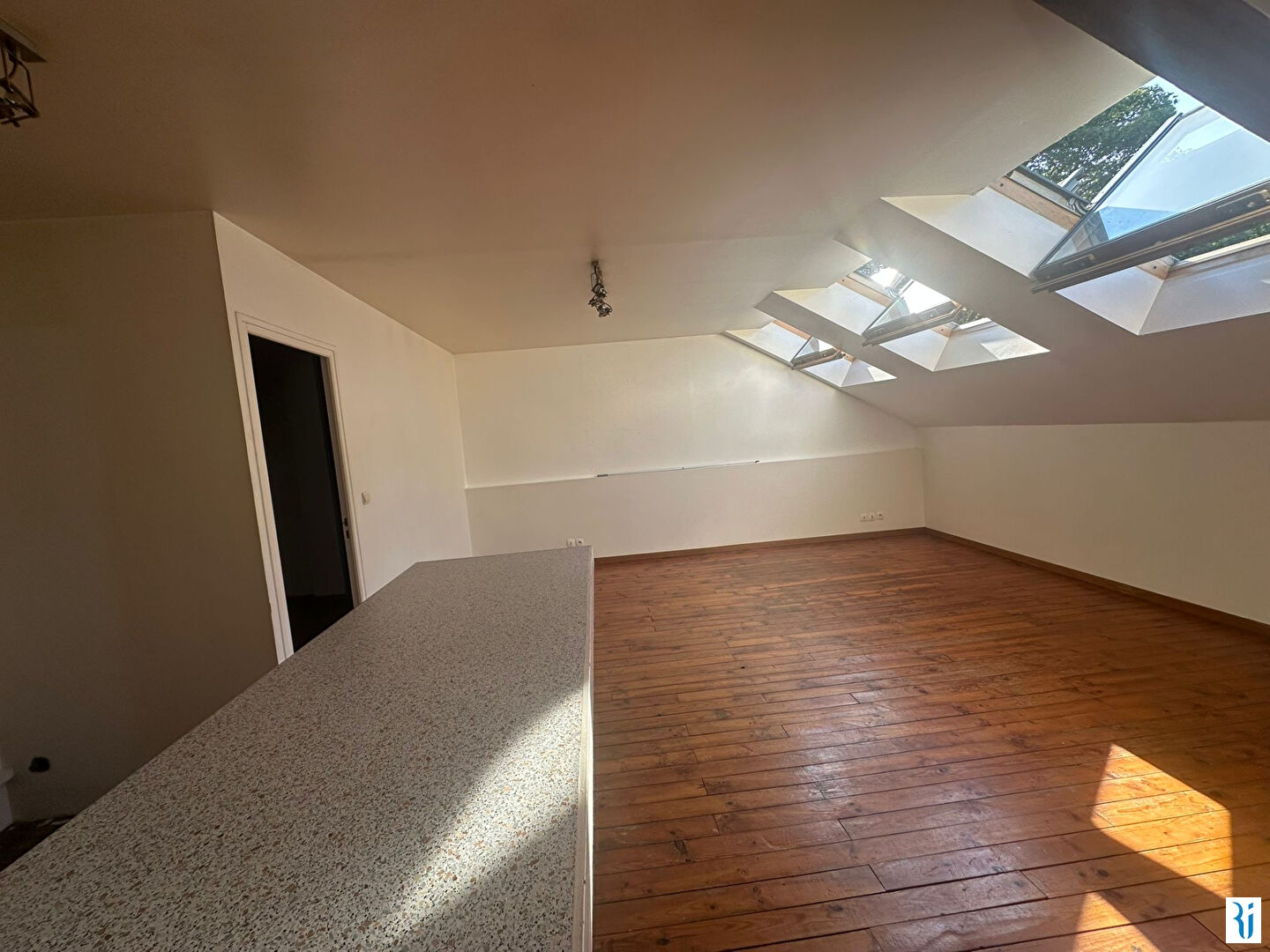 F2 (76240) 3 rue de Verdun