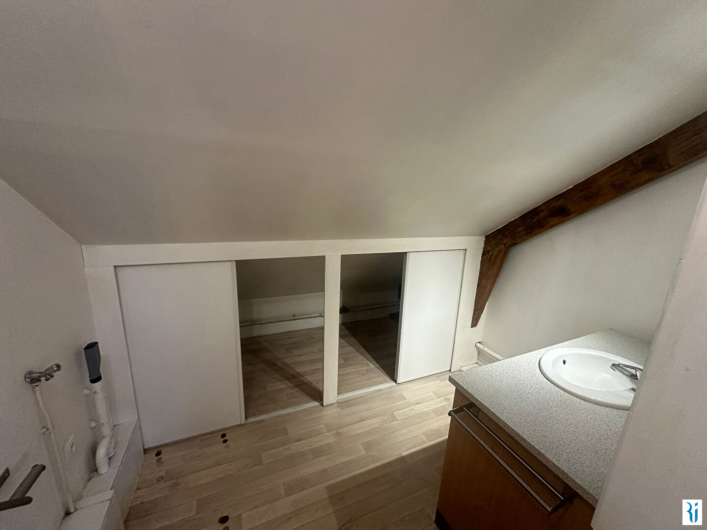 Photo F2 (76240) 3 rue de Verdun image 3/5