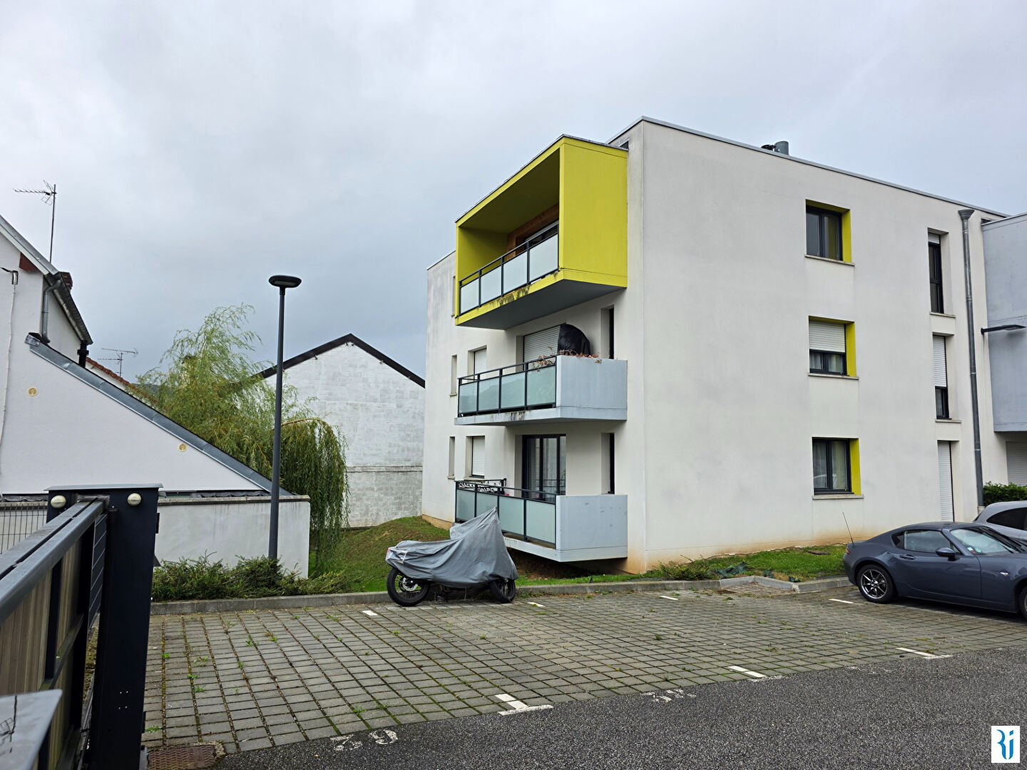 Photo Appartement Deville Les Rouen 3 pièce(s) 61.37 m2 + Place de stationnement + une cave image 3/6