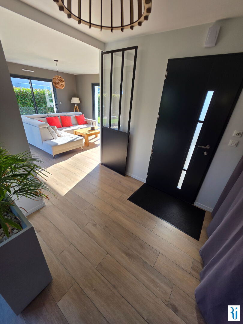 Photo Maison Yerville 6 pièce(s) 151.87 m2 image 3/6