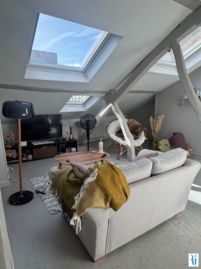 Photo F2 ROUEN (76000) 16 et 16b rue flahaut image 2/6