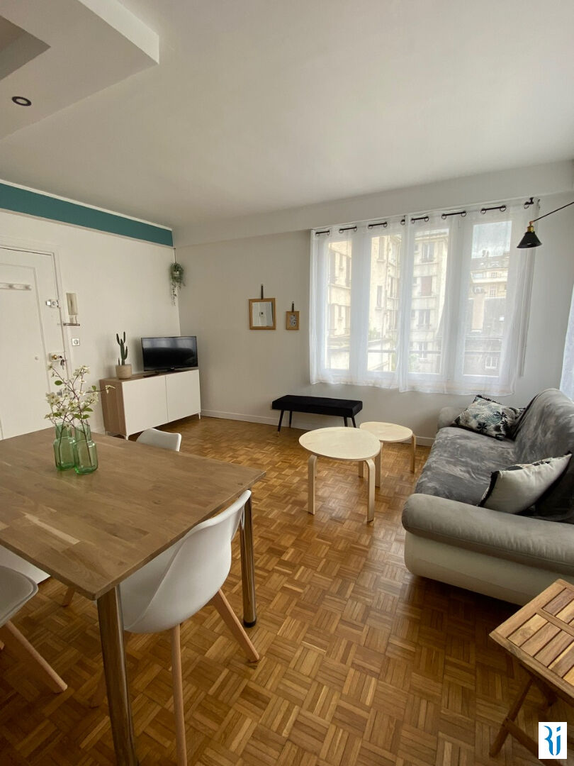 Photo F1 Meublé - (76000) ROUEN 1 rue st Denis image 1/6