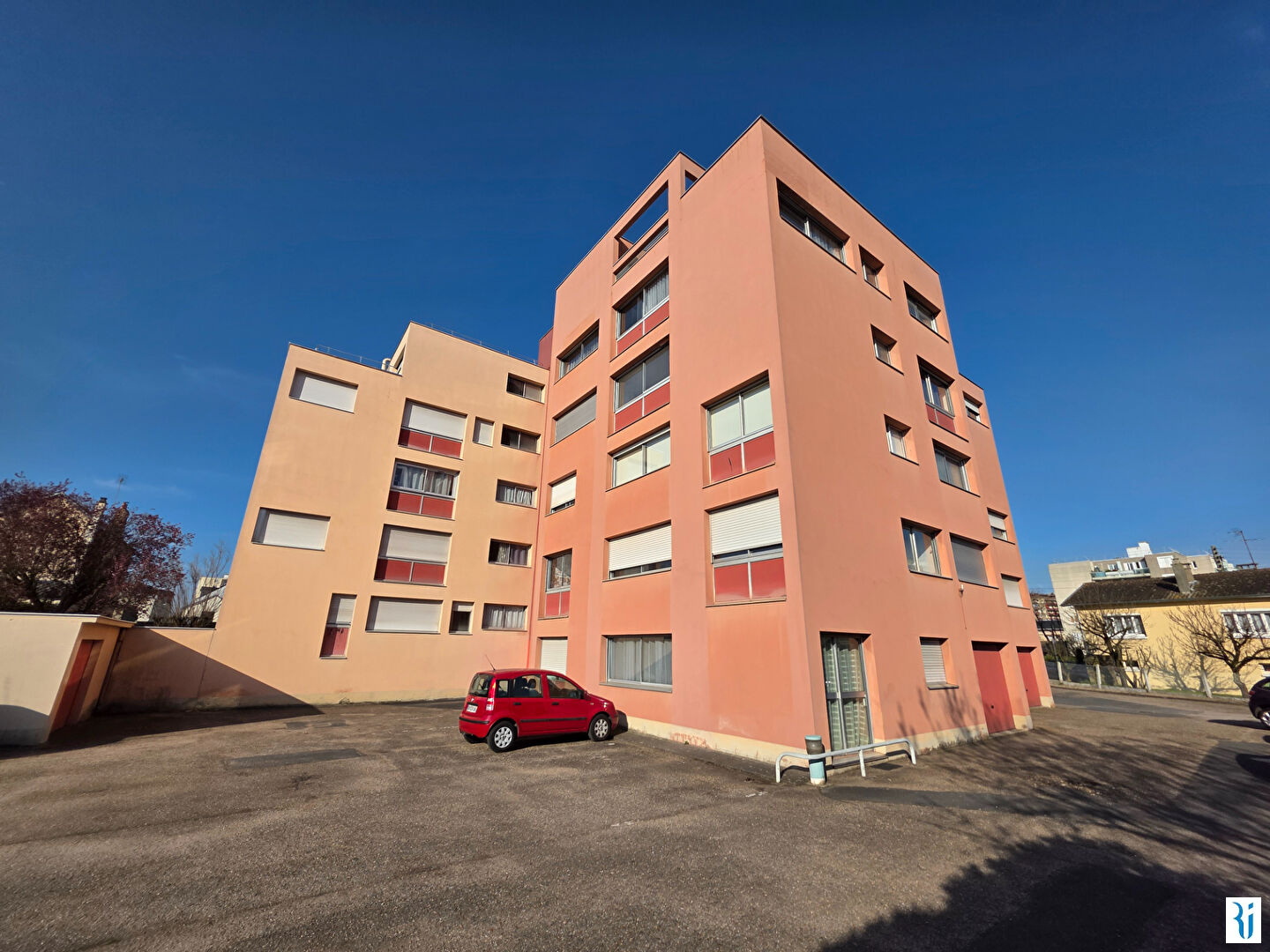 Agence immobilière de Cabinet Lintot et Associés - Ventes et Locations