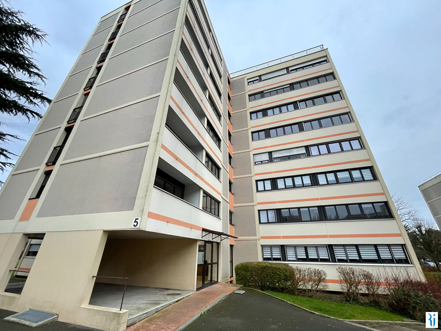 Agence immobilière de Cabinet Lintot et Associés - Ventes et Locations