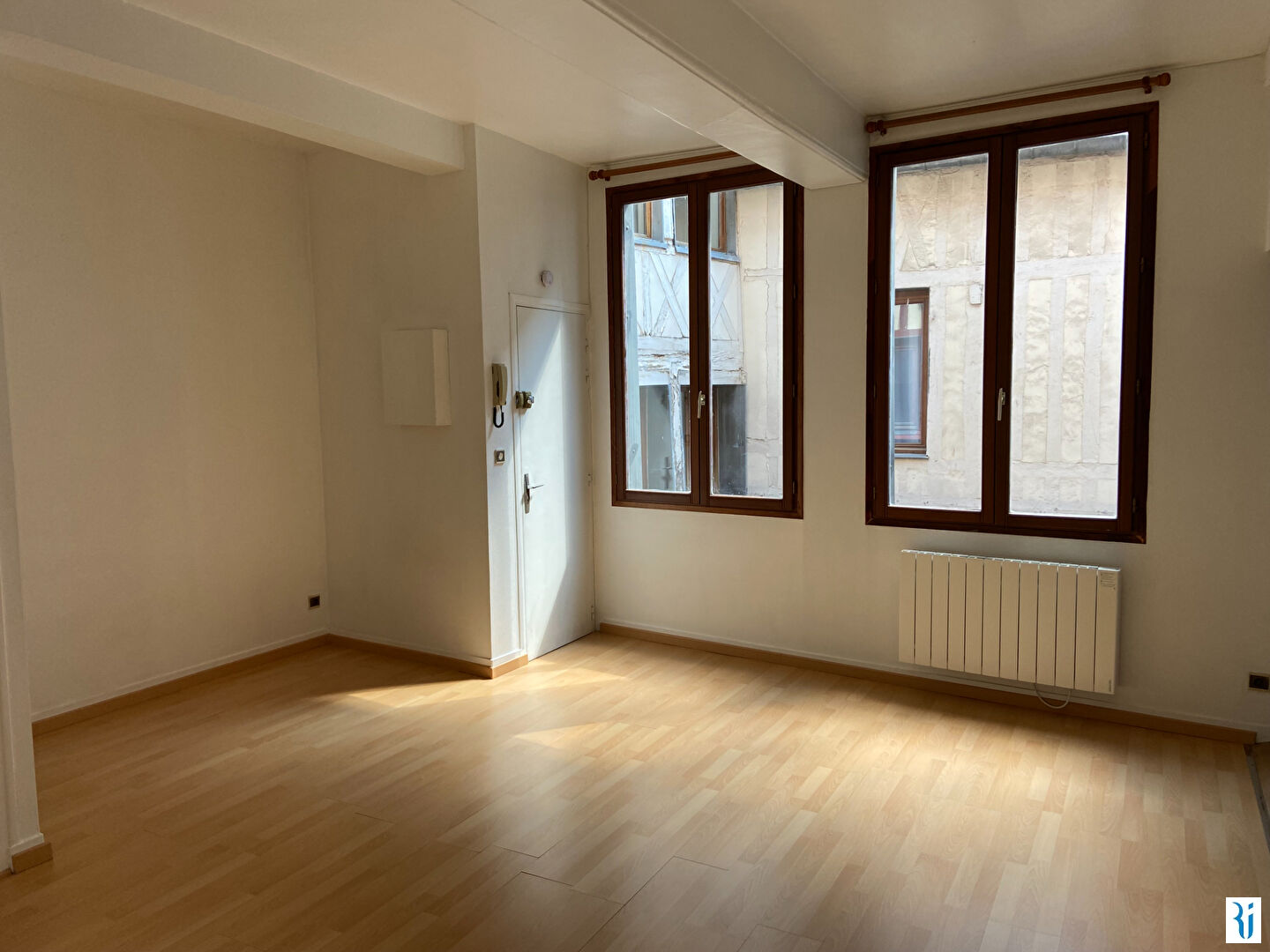 Agence immobilière de Cabinet Lintot et Associés - Ventes et Locations