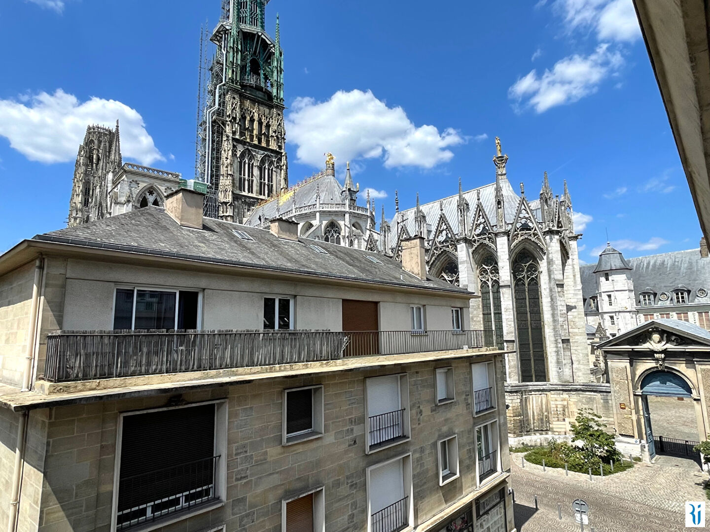 Agence immobilière de Cabinet Lintot et Associés - Ventes et Locations