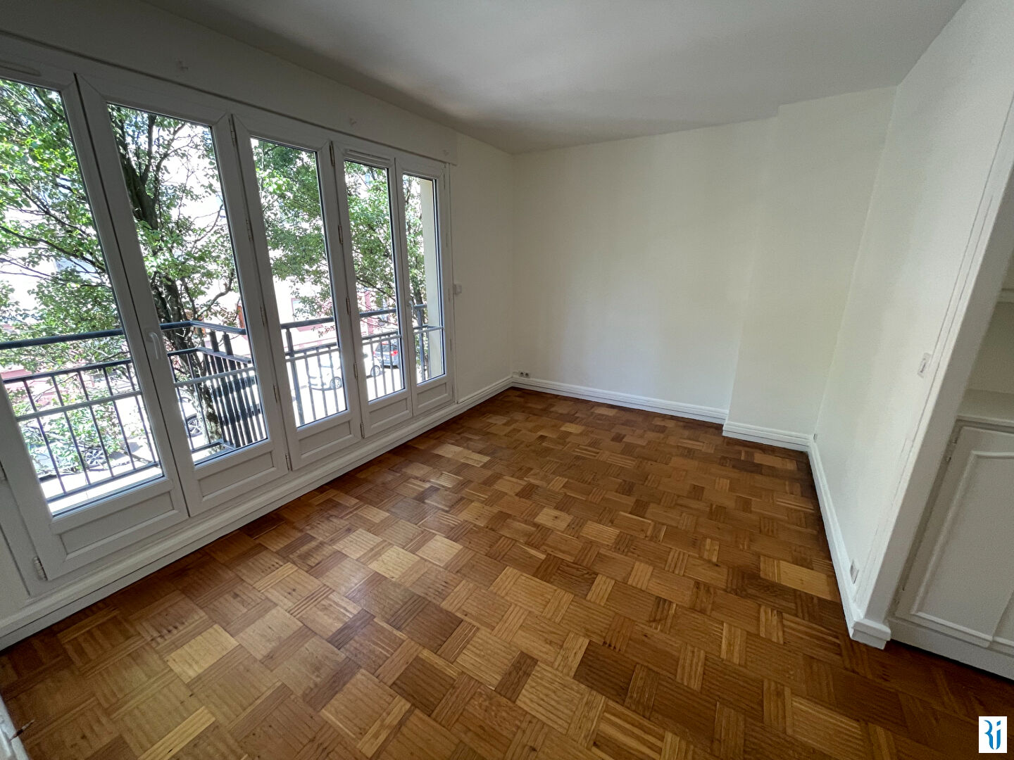 Agence immobilière de Cabinet Lintot et Associés - Ventes et Locations
