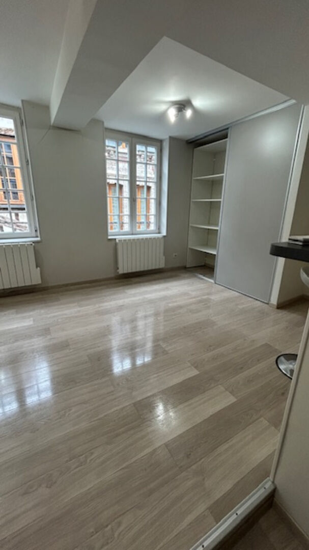 Agence immobilière de Cabinet Lintot et Associés - Ventes et Locations