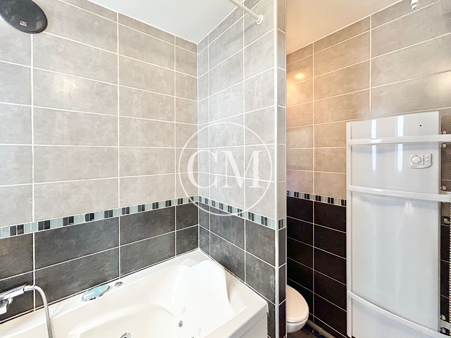 Photo VERSAILLES SAINT LOUIS APPARTEMENT image 5/6