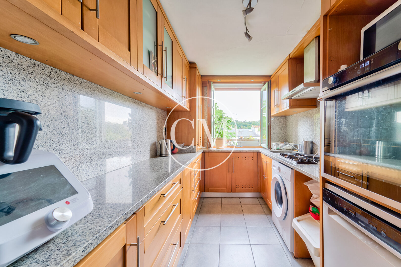 Photo VERSAILLES SAINT LOUIS APPARTEMENT image 6/6