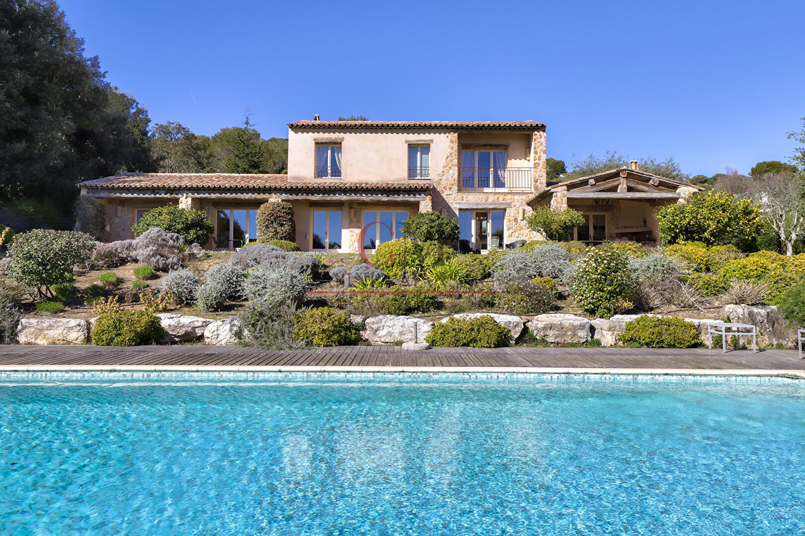LA COLLE SURLOUP VILLA AVEC PISCINE La CollesurLoup 06480