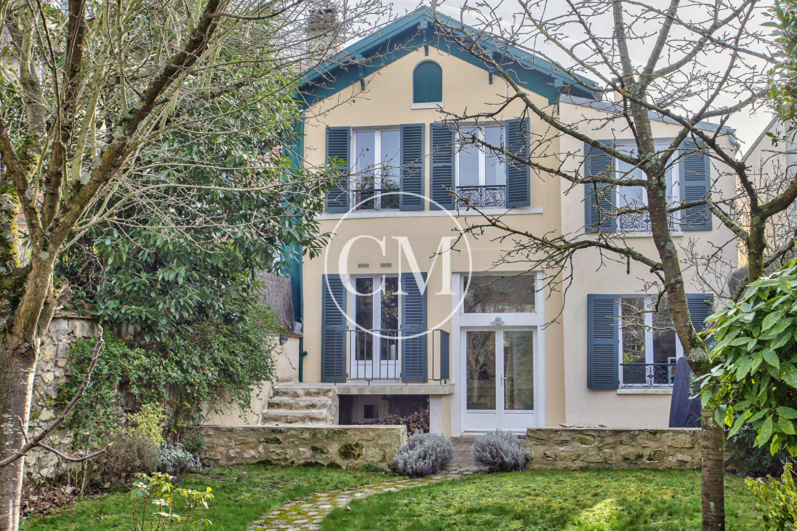 BOUGIVAL  CENTRE MAISON