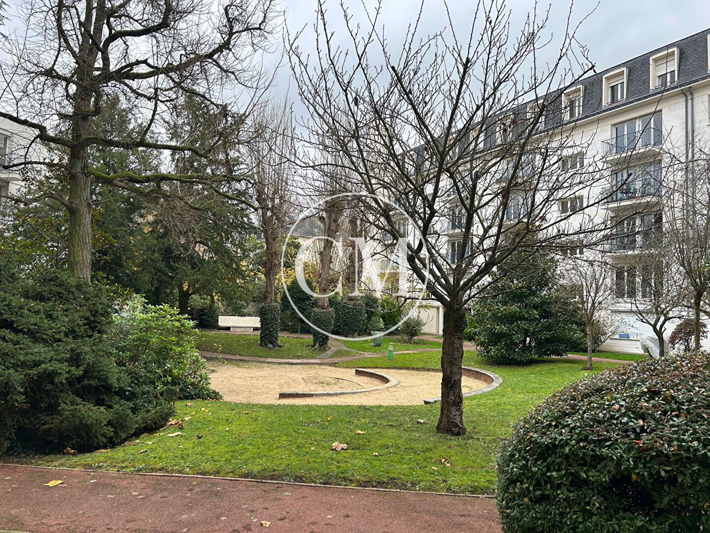 Photo VERSAILLES RIVE-DROITE APPARTEMENT image 1/6