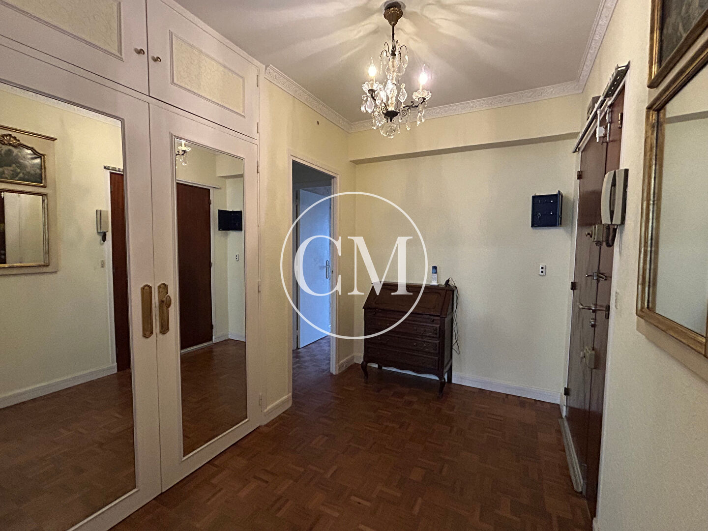 Photo VERSAILLES RIVE-DROITE APPARTEMENT image 3/6