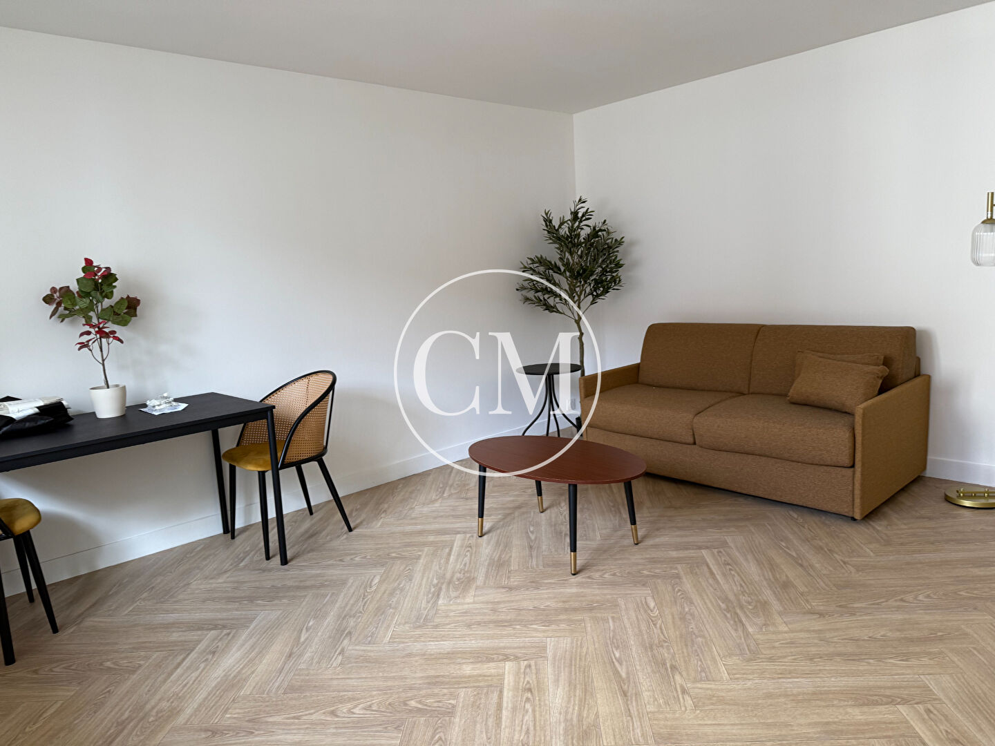 Photo VERSAILLES SAINT LOUIS  APPARTEMENT image 1/6