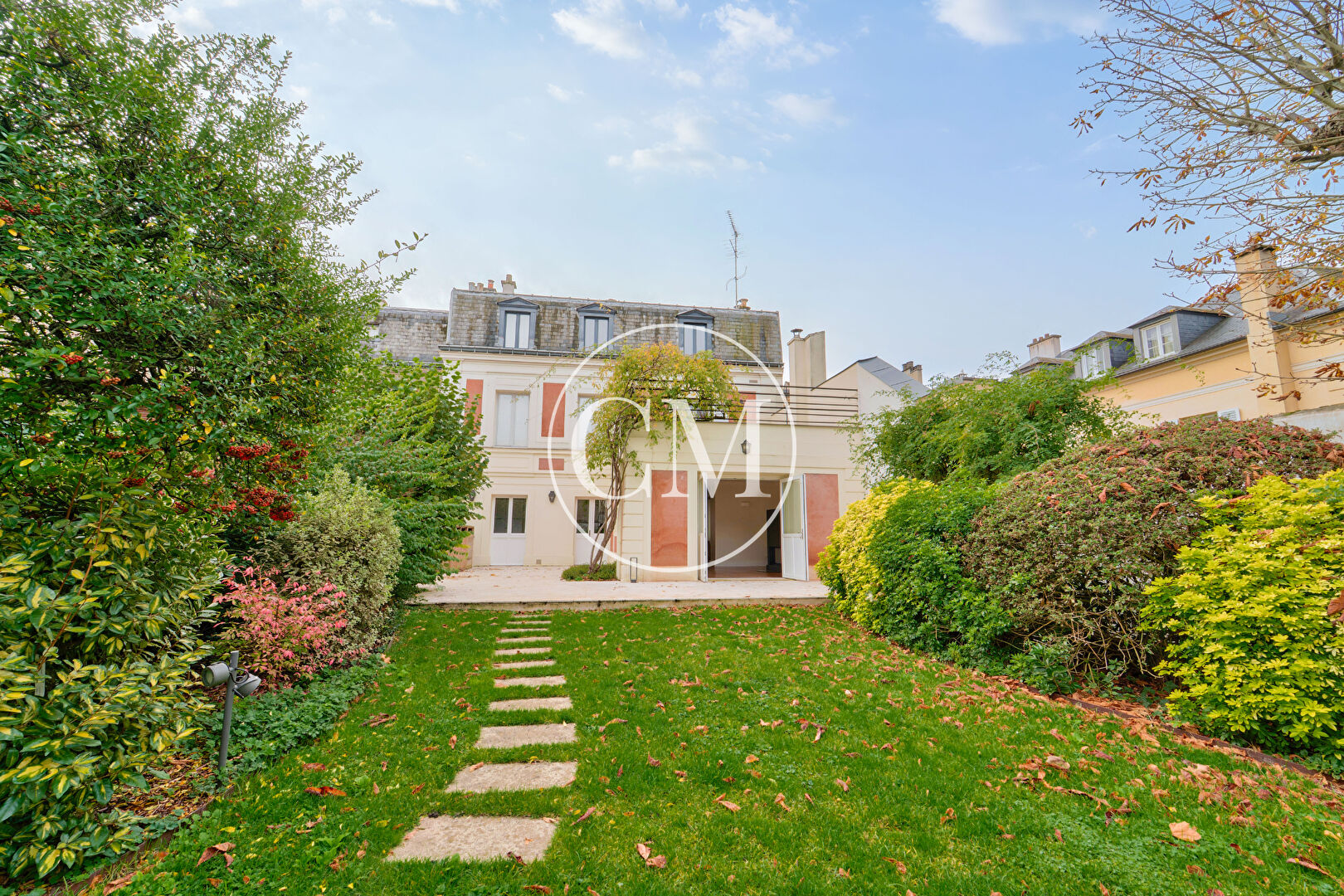 Photo VERSAILLES SAINT-LOUIS HOTEL PARTICULIER image 2/6