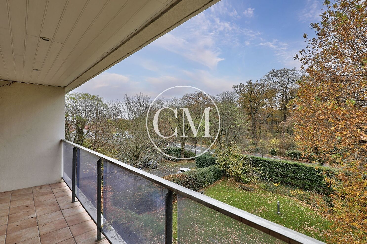 Photo SÈVRES BRUYÈRES APPARTEMENT image 1/6