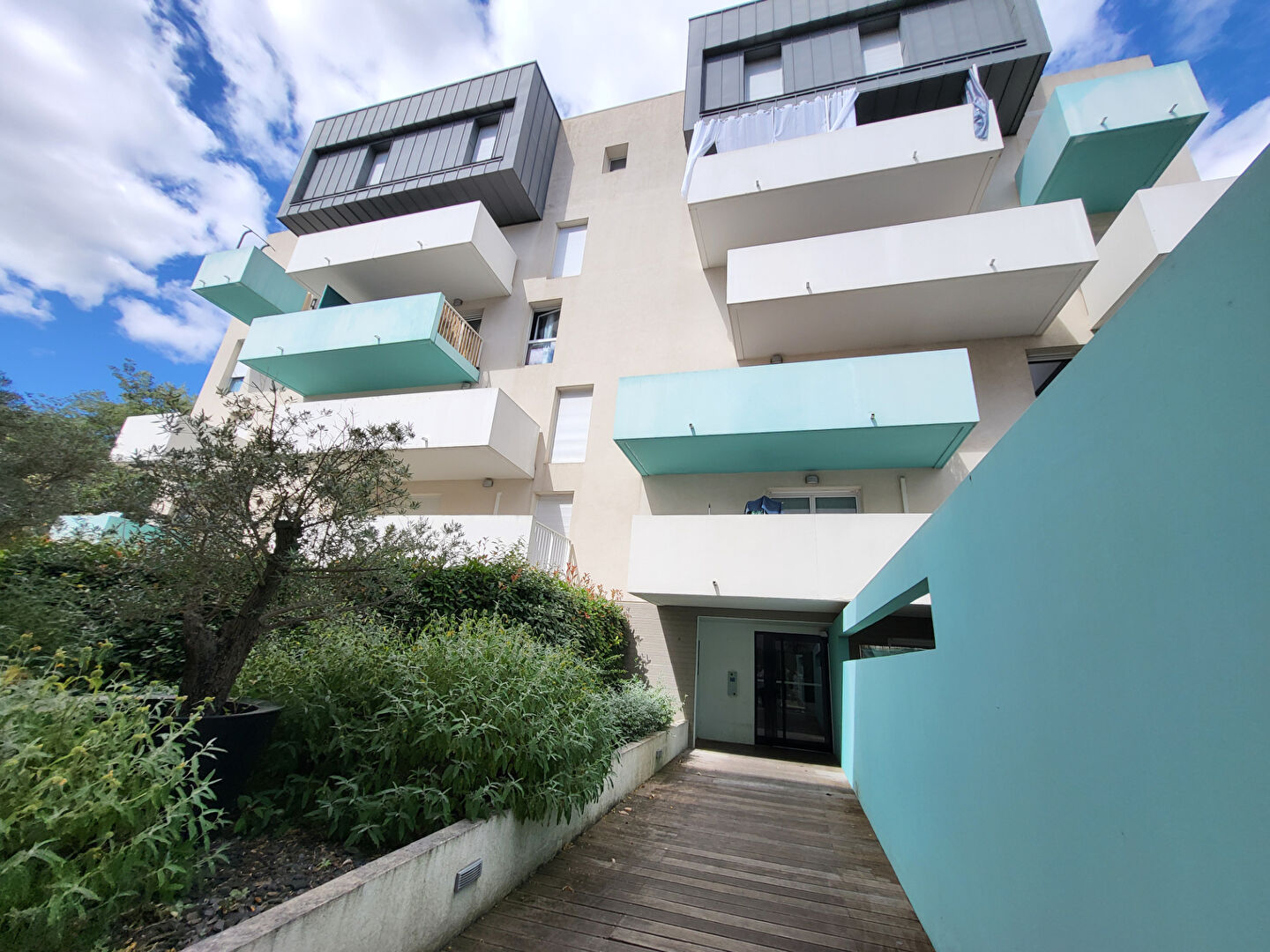 Agence immobilière de 
 CABINET LA MONTPELLIERAINE DE L'IMMOBILIER - Cabinet la Montpellieraine de l'Immobilier 
