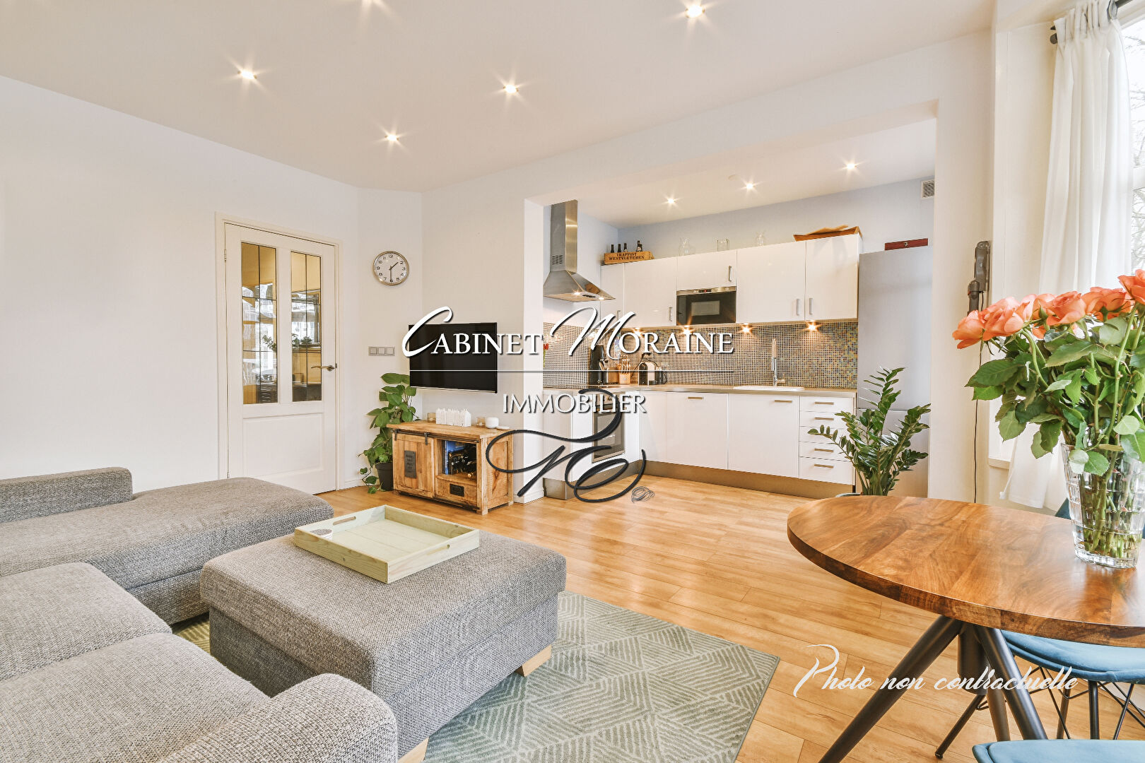 RENNES - PROCHE ST HELIER - Appartement 5 pièces 132.64m² Sud Ouest - 4ème étage - balcon 11.05m² - ascenseur - stationnements