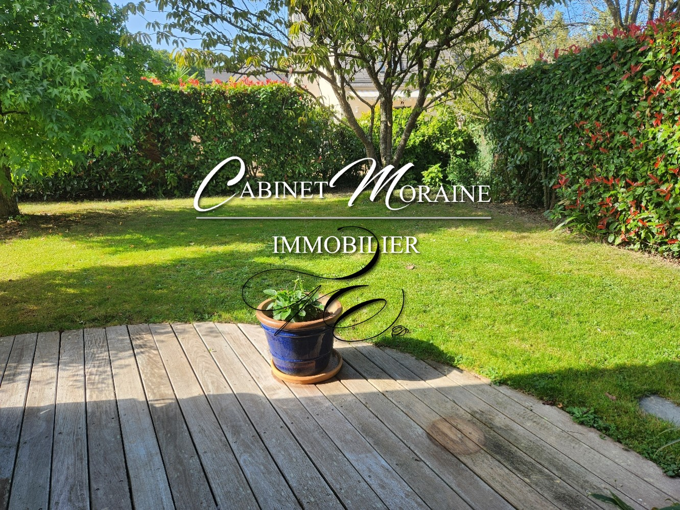 Photo SOUS COMPROMIS - Proche Rennes  et du métro - Thorigne Fouillard - Belle maison de 9 pièces de 160m²  avec garage- terrain clos de 482m² image 2/6