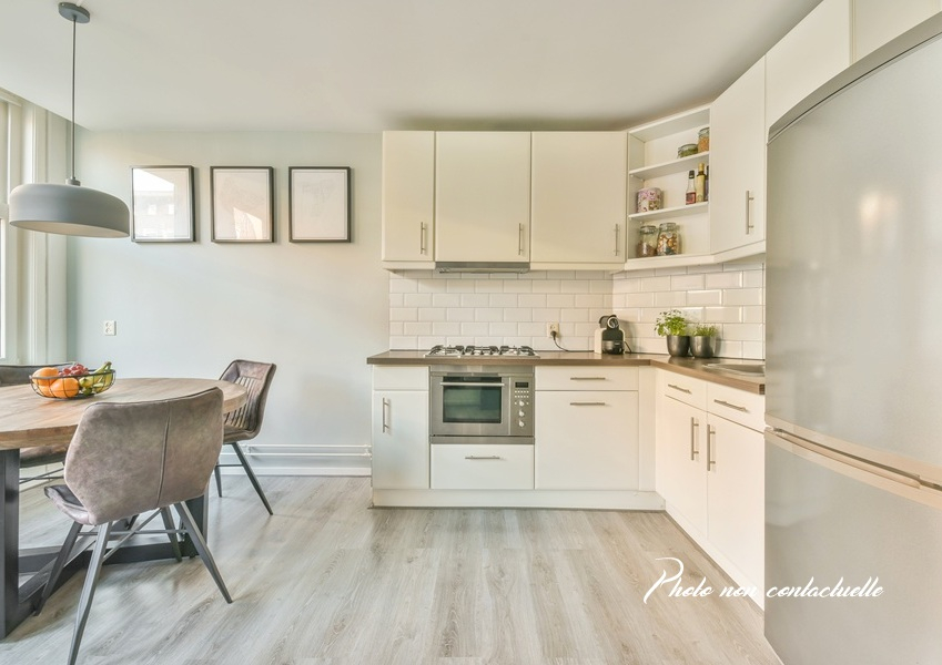 Photo RENNES - Gayeulles - Appartement studio 32.20m² - 5ème étage - ascenseur - terrasse 13.90m² image 3/3