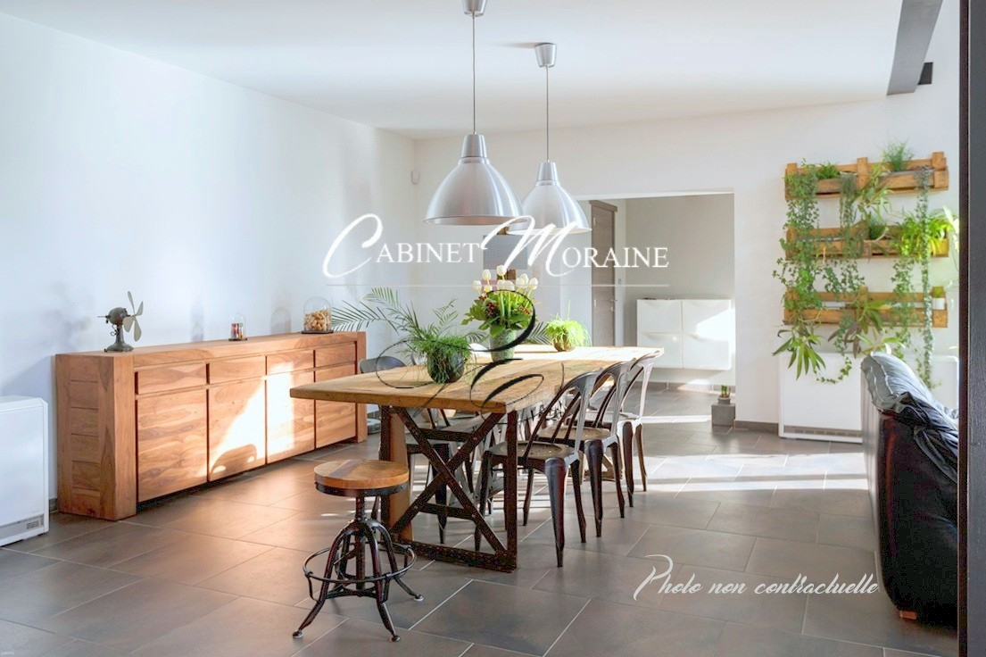 Agence immobilière de 
 Cabinet Moraine - Cabinet Moraine 
