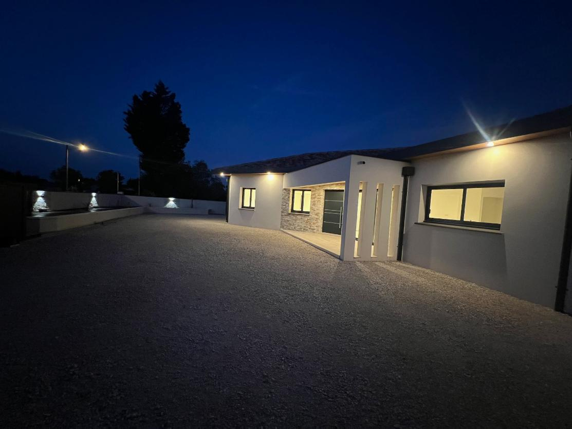 Photo Maison La Ville Dieu Du Temple 5 pièces 158 m2 image 2/6