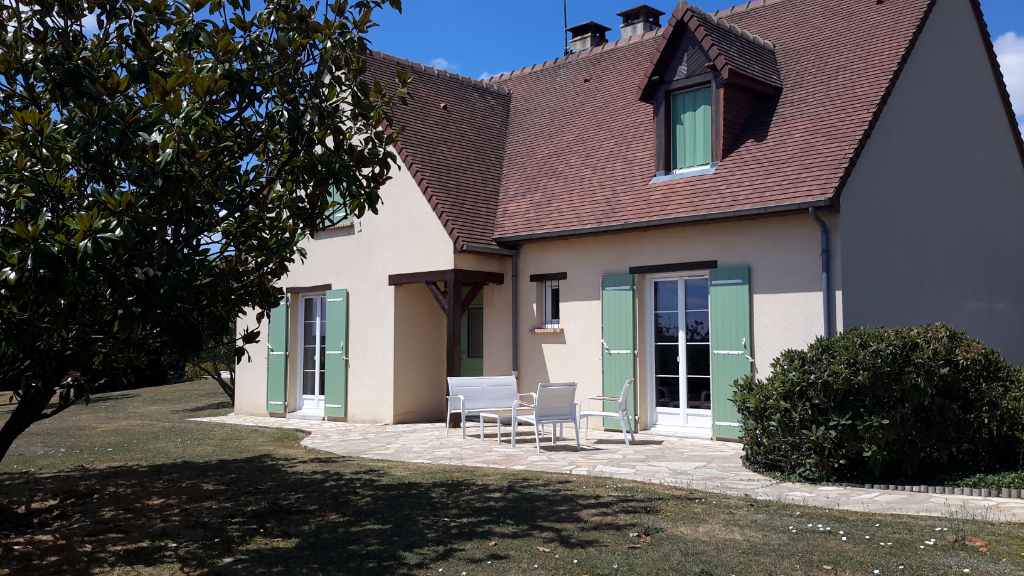 15 MINUTES La Chartre Sur Le Loir 6 pièce(s) 145.56 m2 ...