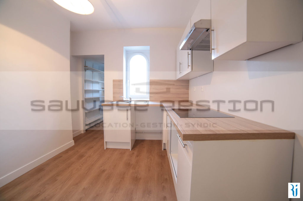 Appartement Rouen 4 pièce(s) 140.14 m2