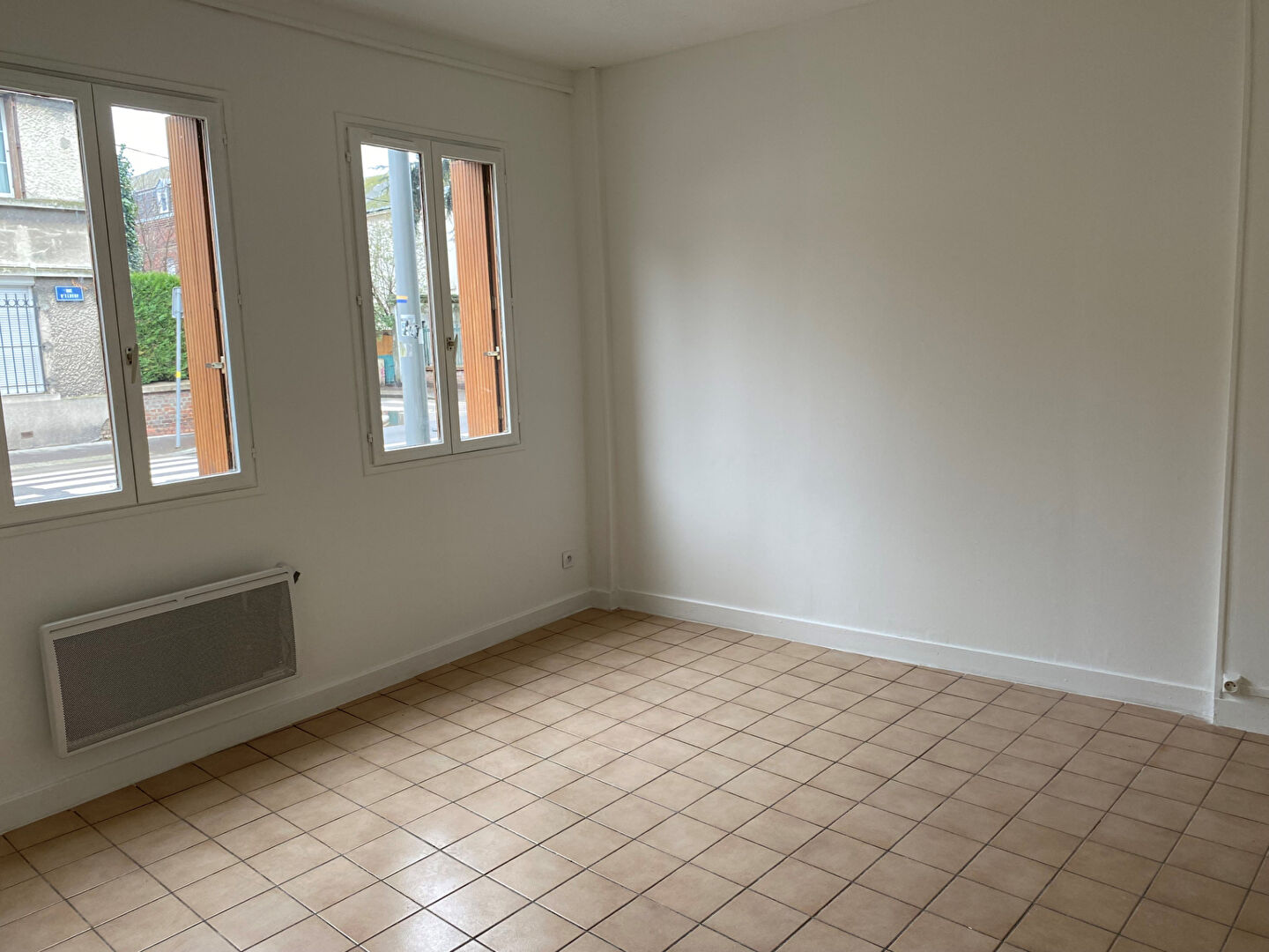 Agence immobilière de  Cabinet LEROUX - Cabinet LEROUX 
