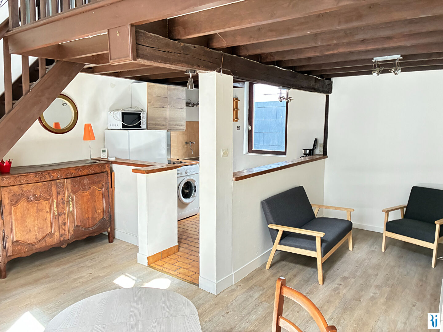 Agence immobilière de  Cabinet LEROUX - Cabinet LEROUX 
