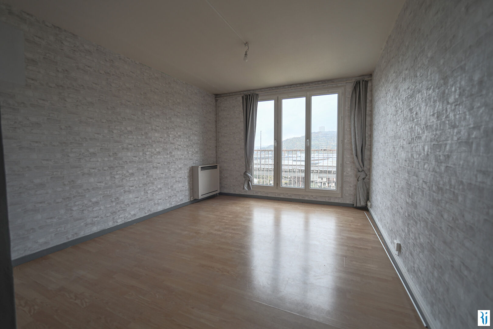 Appartement Rouen 3 pièce(s) - Référence : DUC-LOU-4EME