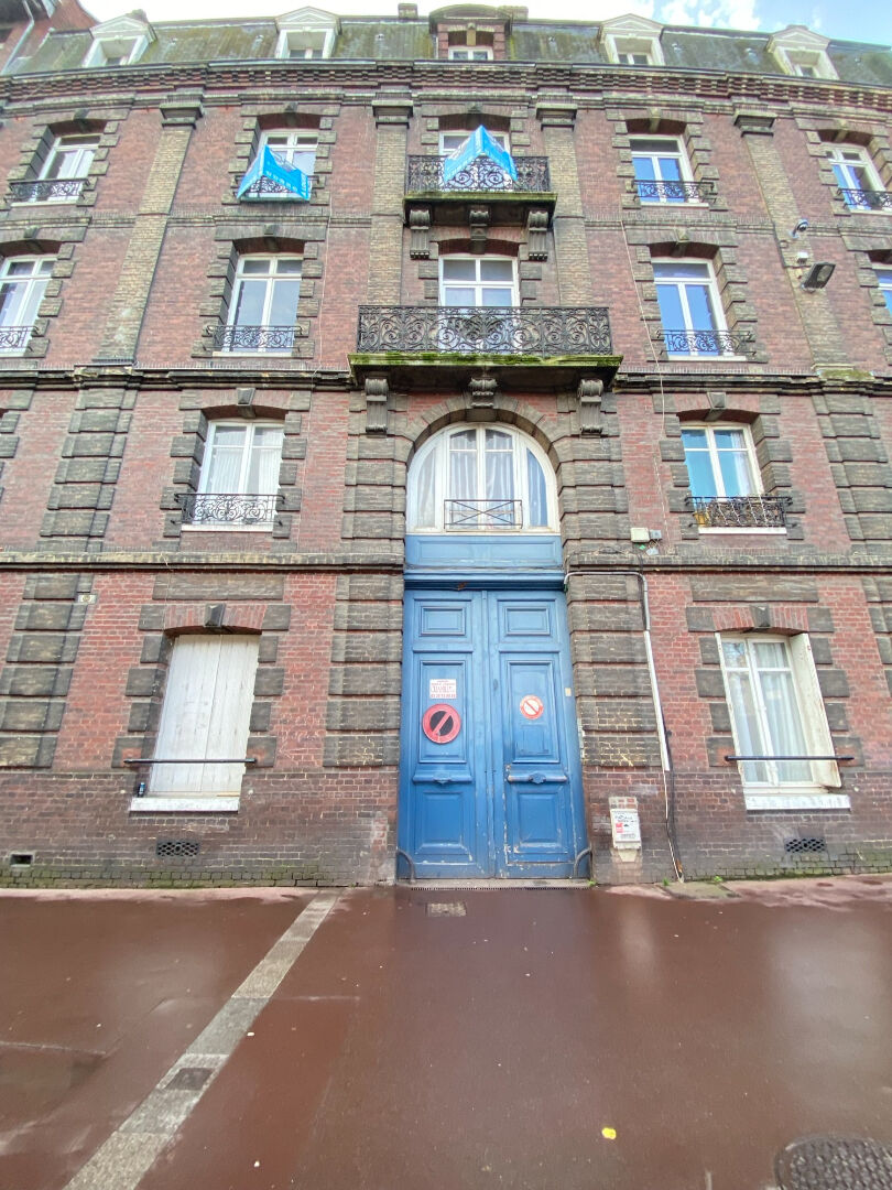 Photo ROUEN ST SEVER LOCAL A USAGE DE BUREAUX image 1/6