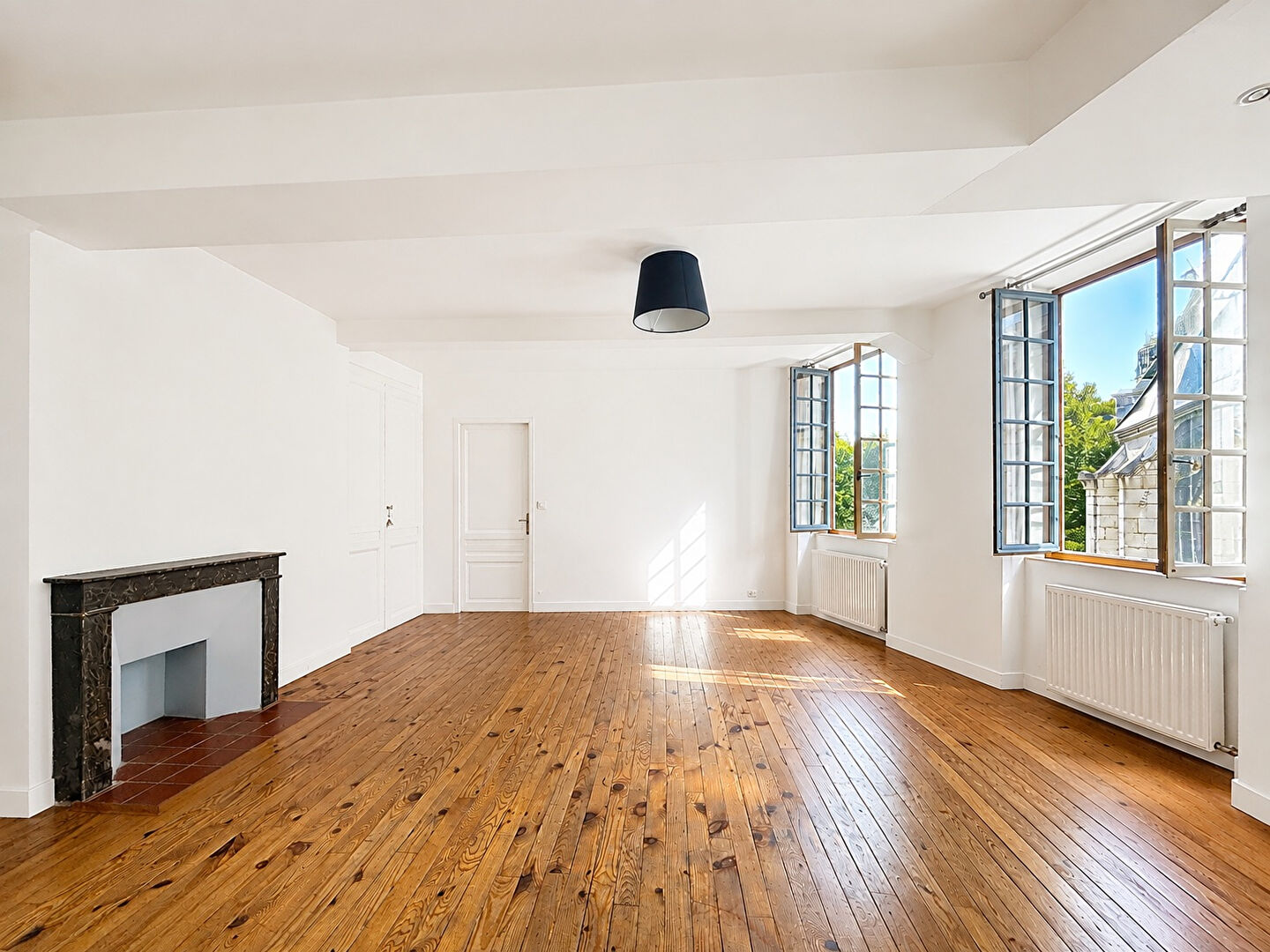 Agence immobilière de  Cabinet LEROUX - Cabinet LEROUX 
