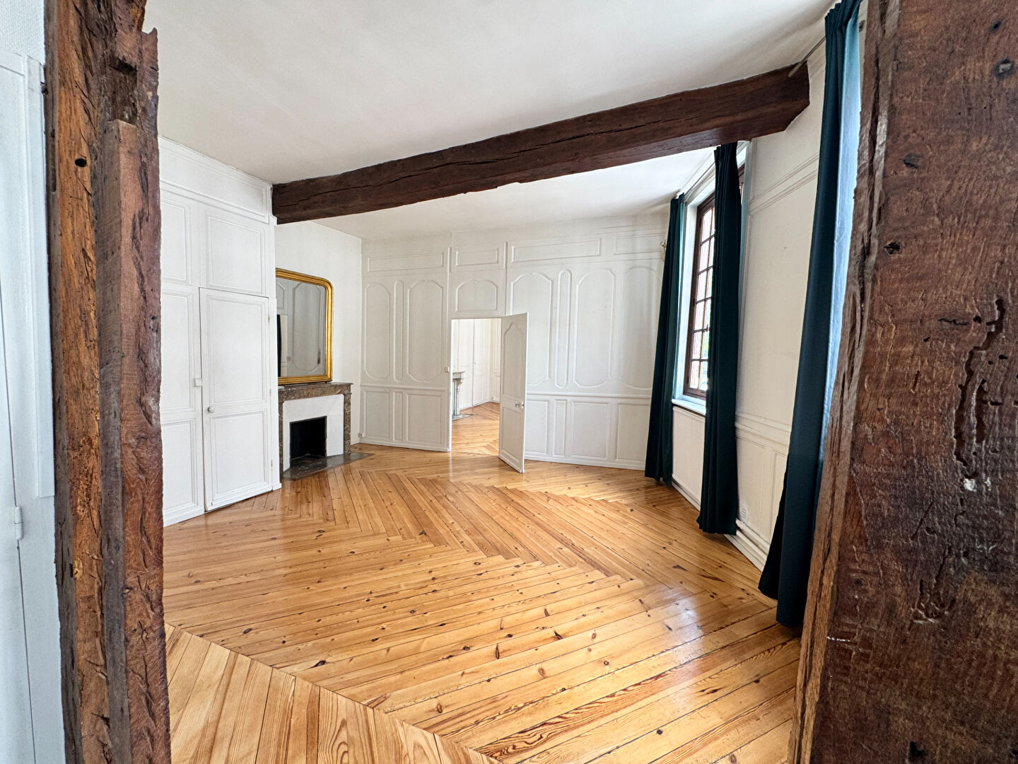 Agence immobilière de  Cabinet LEROUX - Cabinet LEROUX 
