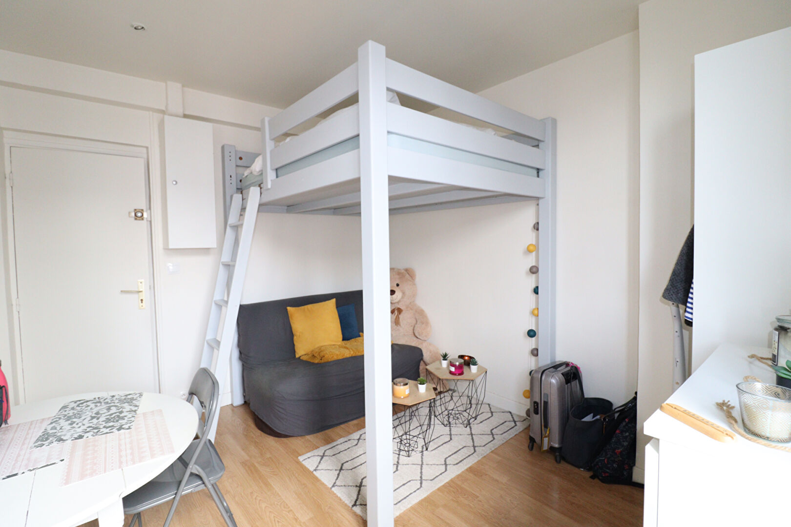 Agence immobilière de 
 CAPITAL Immobilier 13ème Paris - CAPITAL IMMOBILIER 
