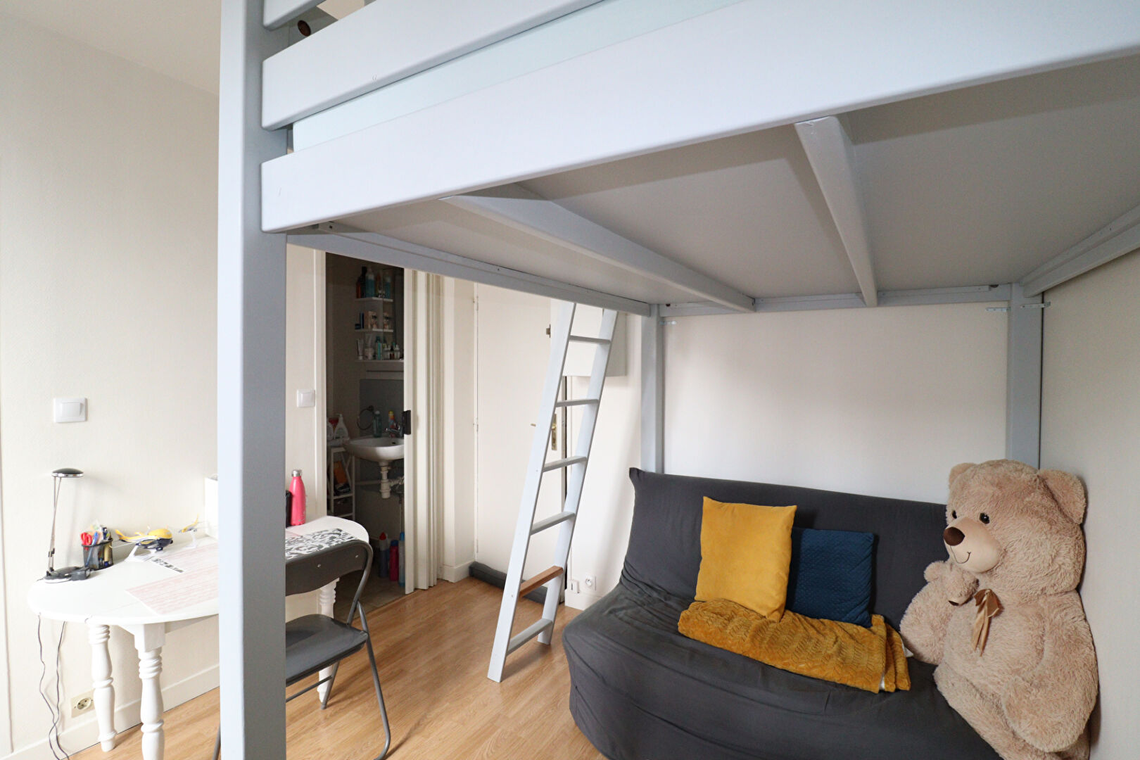 Agence immobilière de 
 CAPITAL Immobilier 13ème Paris - CAPITAL IMMOBILIER 
