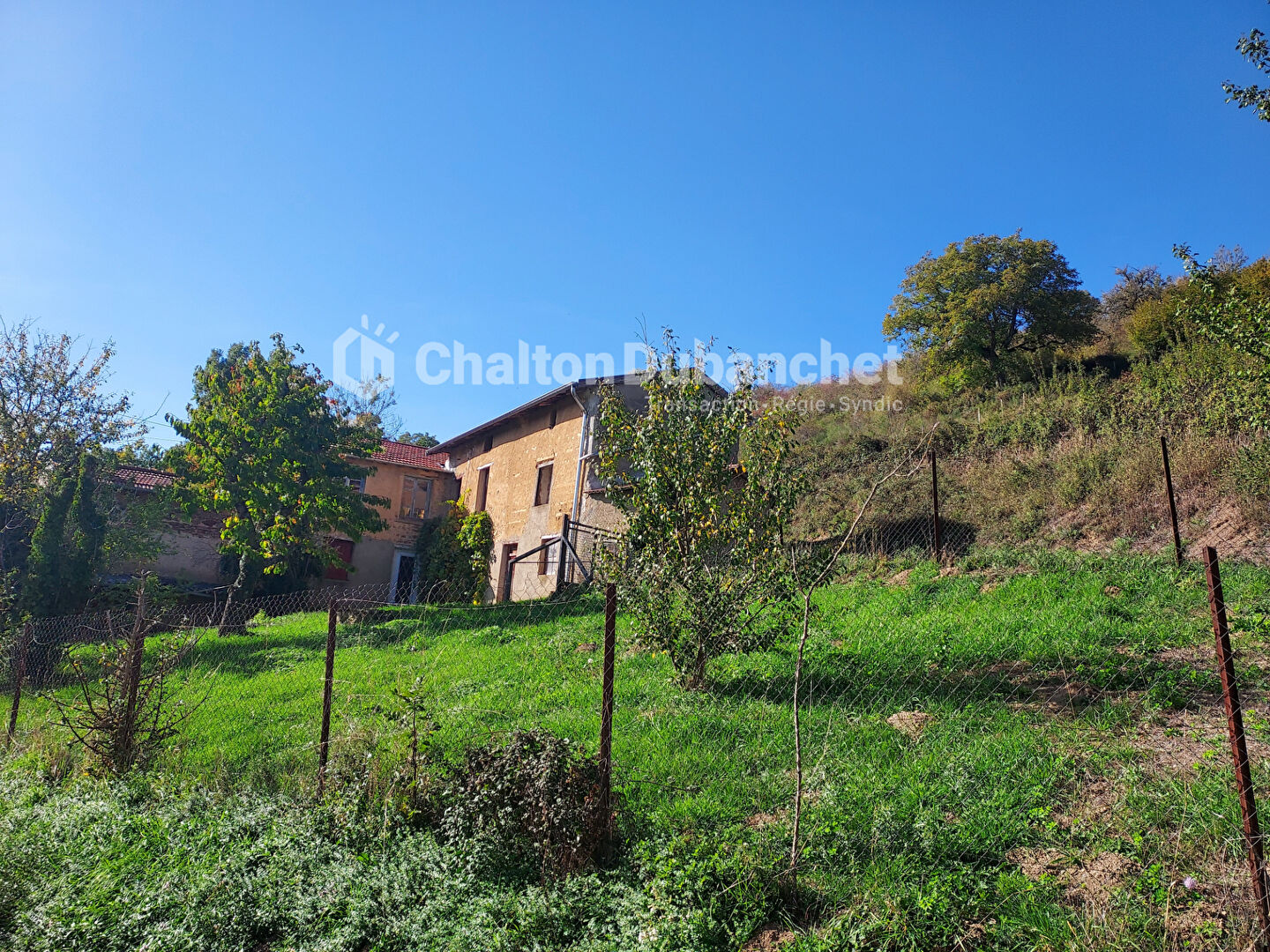 Photo SAINTE COLOMBE SUR GAND, Maison 4 pièce(s) de 150 m² image 1/6