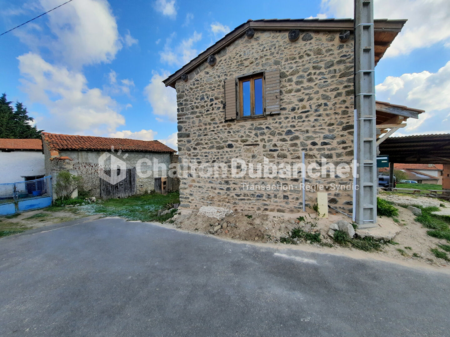 Photo Ancienne fermette de 87.92 m² image 2/6