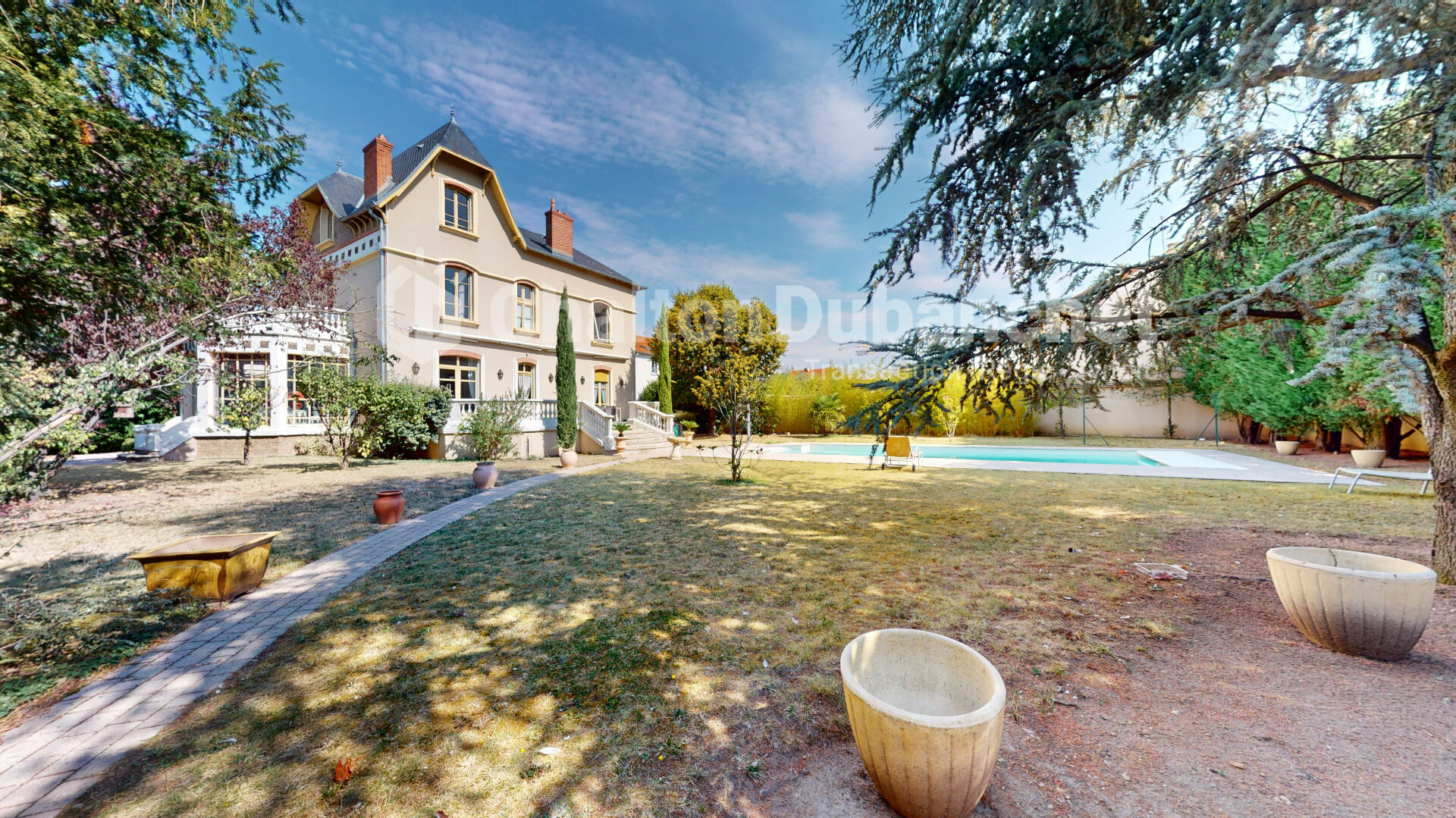 Agence immobilière de 
 CHALTON DUBANCHET IMMOBILIER - CHALTON DUBANCHET IMMOBILIER 
